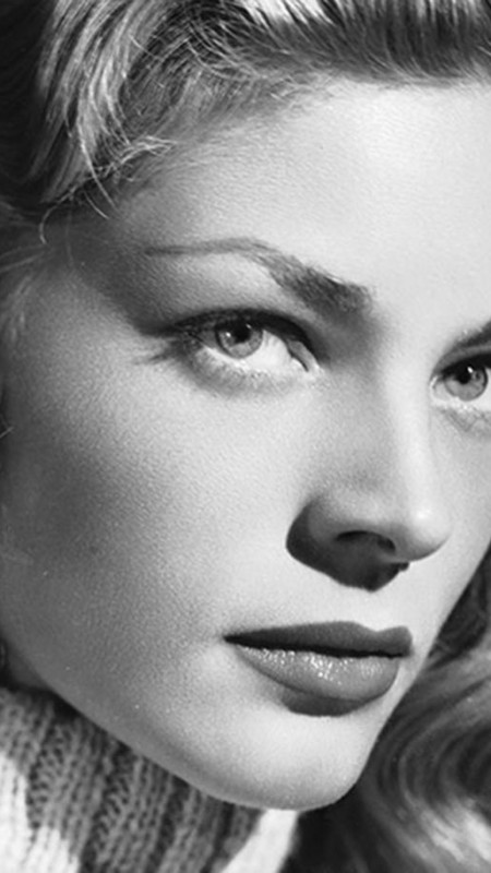 Λίγο πριν το Top 5: Moonface με Lauren Bacall